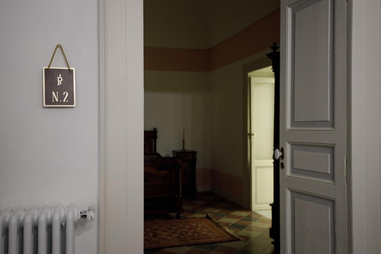 Palazzo Introna Bed & Breakfast Mola di Bari Dış mekan fotoğraf