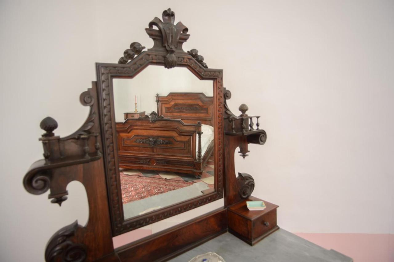 Palazzo Introna Bed & Breakfast Mola di Bari Dış mekan fotoğraf